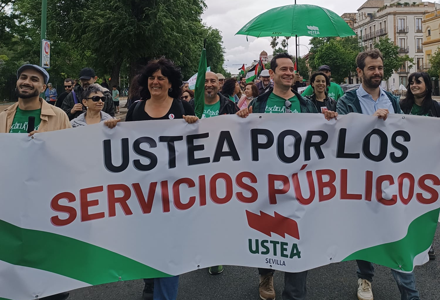USTEA denuncia el desmantelamiento de la oferta pública de Formación Profesional en Andalucía y acusa a la Consejería de favorecer la privatización