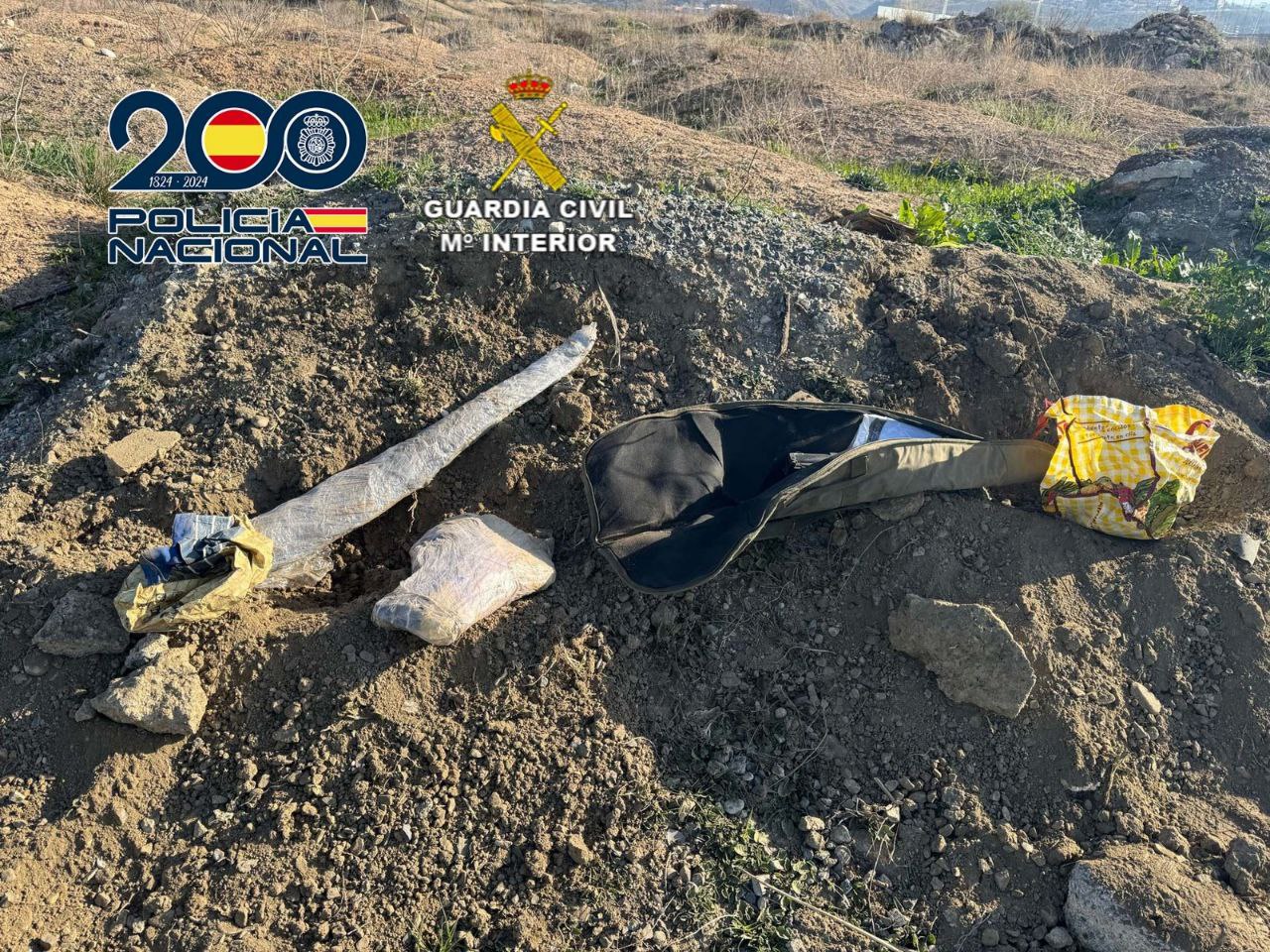 Desmantelada organización criminal dedicada al tráfico de armas de guerra