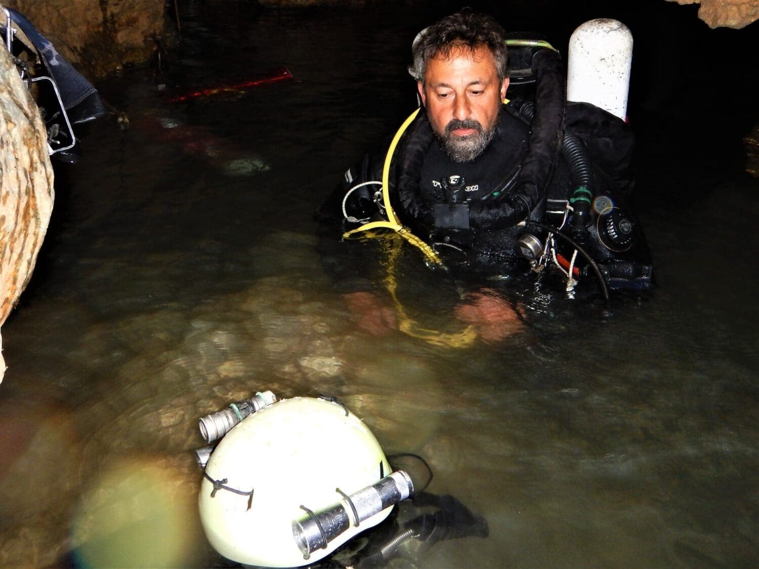 Fallece un espeleólogo en Villanueva del Río y Minas