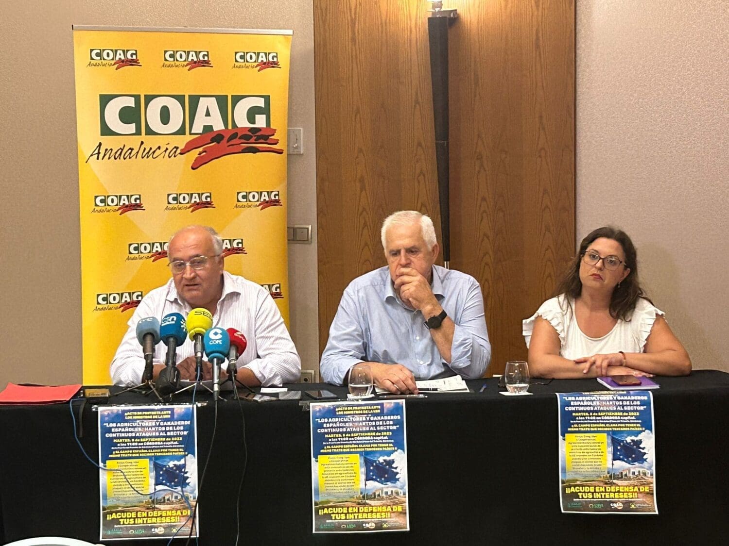 De iz a dch.MIGUEL PADILLA, MIGUEL LÓPEZ y CARMEN QUINTERO