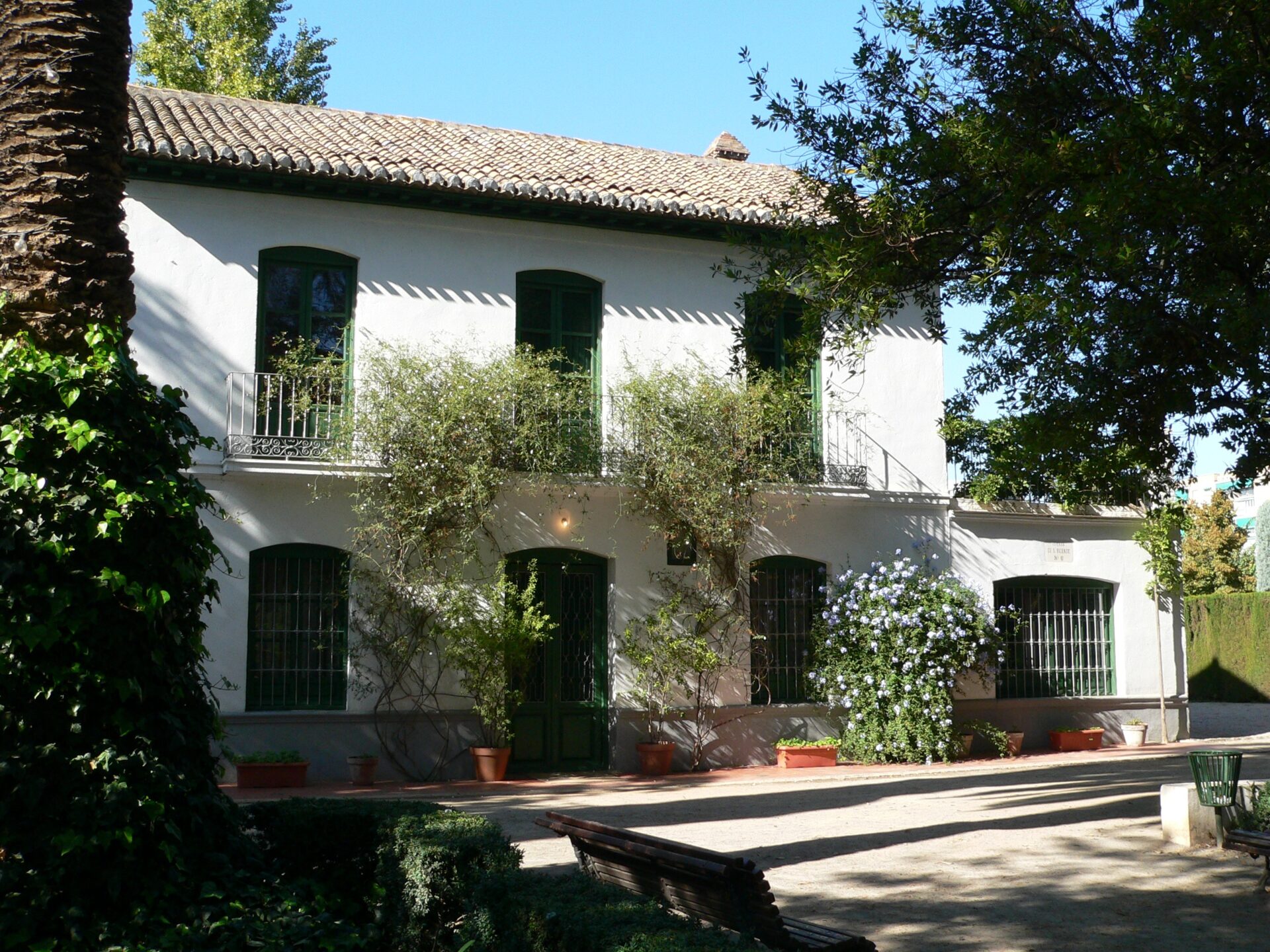 Podemos Granada denuncia la «afrenta cultural» tras los cambios en la gestión de la Huerta de San Vicente