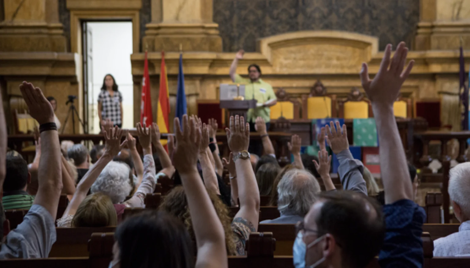 Asambleas, presupuestos participativos y referéndums: las innovaciones que marcan la nueva democracia