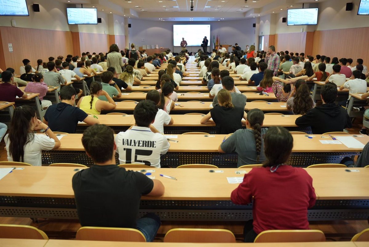 Un total de 4 619 estudiantes se matriculan en Córdoba en la PAU 2025