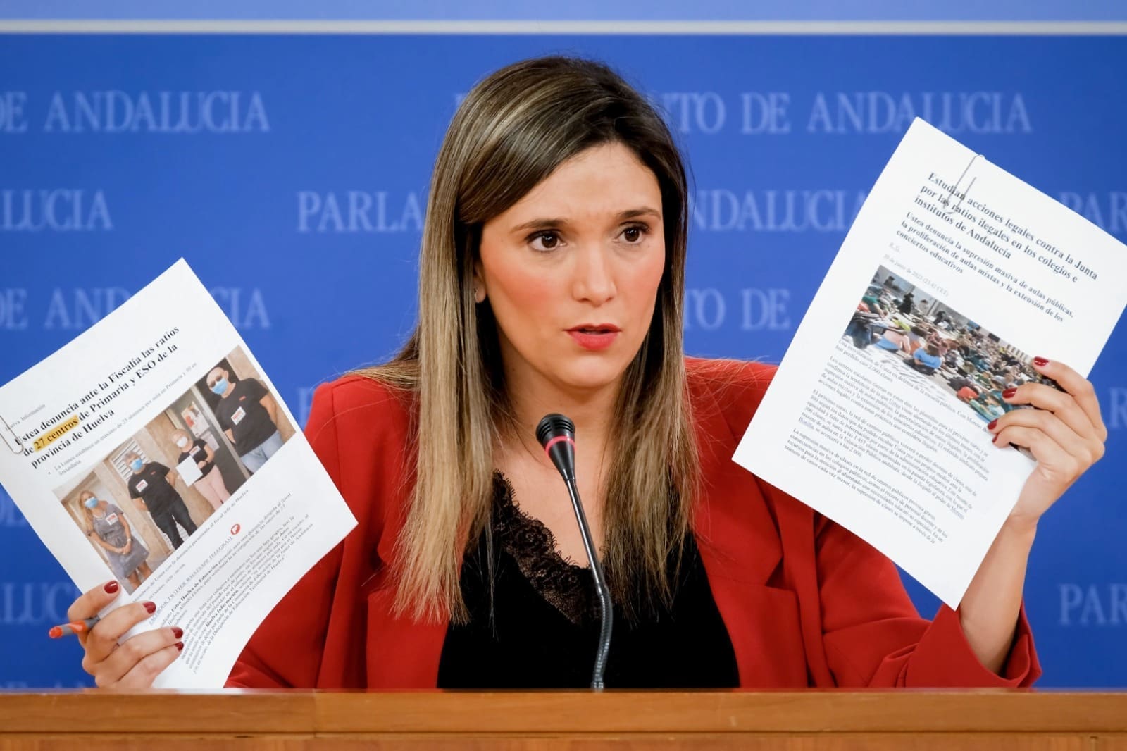 PSOE-A pide que la exinterventora general y cuatro interventores cesados acudan al Parlamento por los contratos del SAS