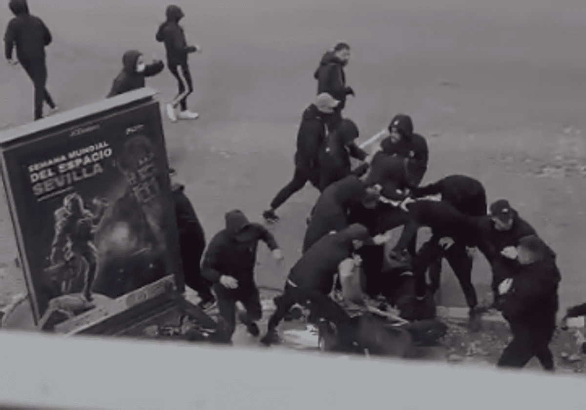 Detenidos 84 ultras por participar en una pelea multitudinaria antes de un partido de fútbol