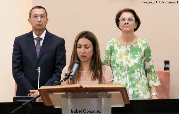 El nuevo equipo de gobierno de Utrera impulsa modificar el presupuesto de la ciudad para retribuir al personal del ayuntamiento