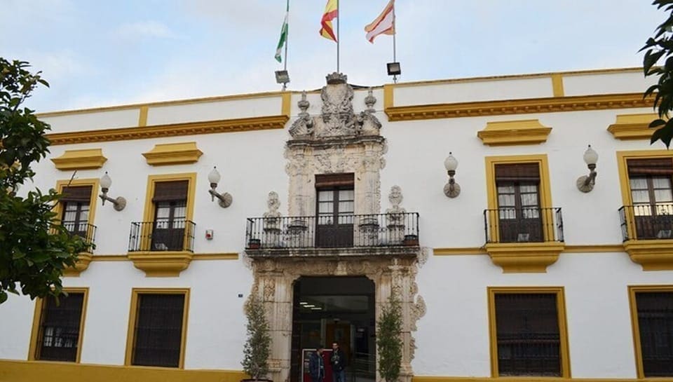 Utrera aprueba su presupuesto municipal, de 57 millones, con fuertes críticas de la oposición