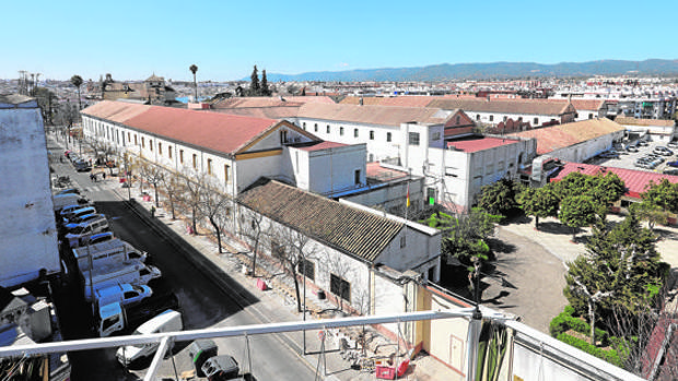 Hacemos Córdoba exige al Ayuntamiento que deje de engañar a los mayores de Lepanto y construya el centro prometido