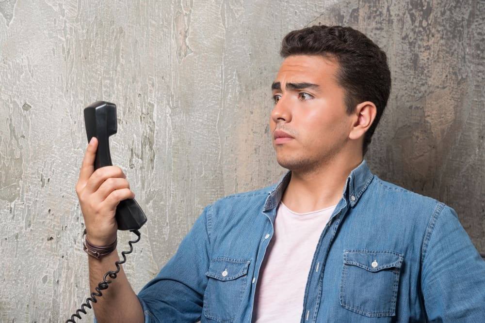 «Hola, soy Carlos Pérez y te llamo de Vodafone-Lowi porque te vamos a subir el precio». La nueva estafa