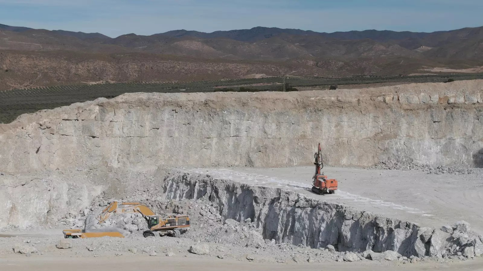 La Junta allana el camino a la mayor cantera de yeso del mundo y deja en evidencia su doble vara ambiental