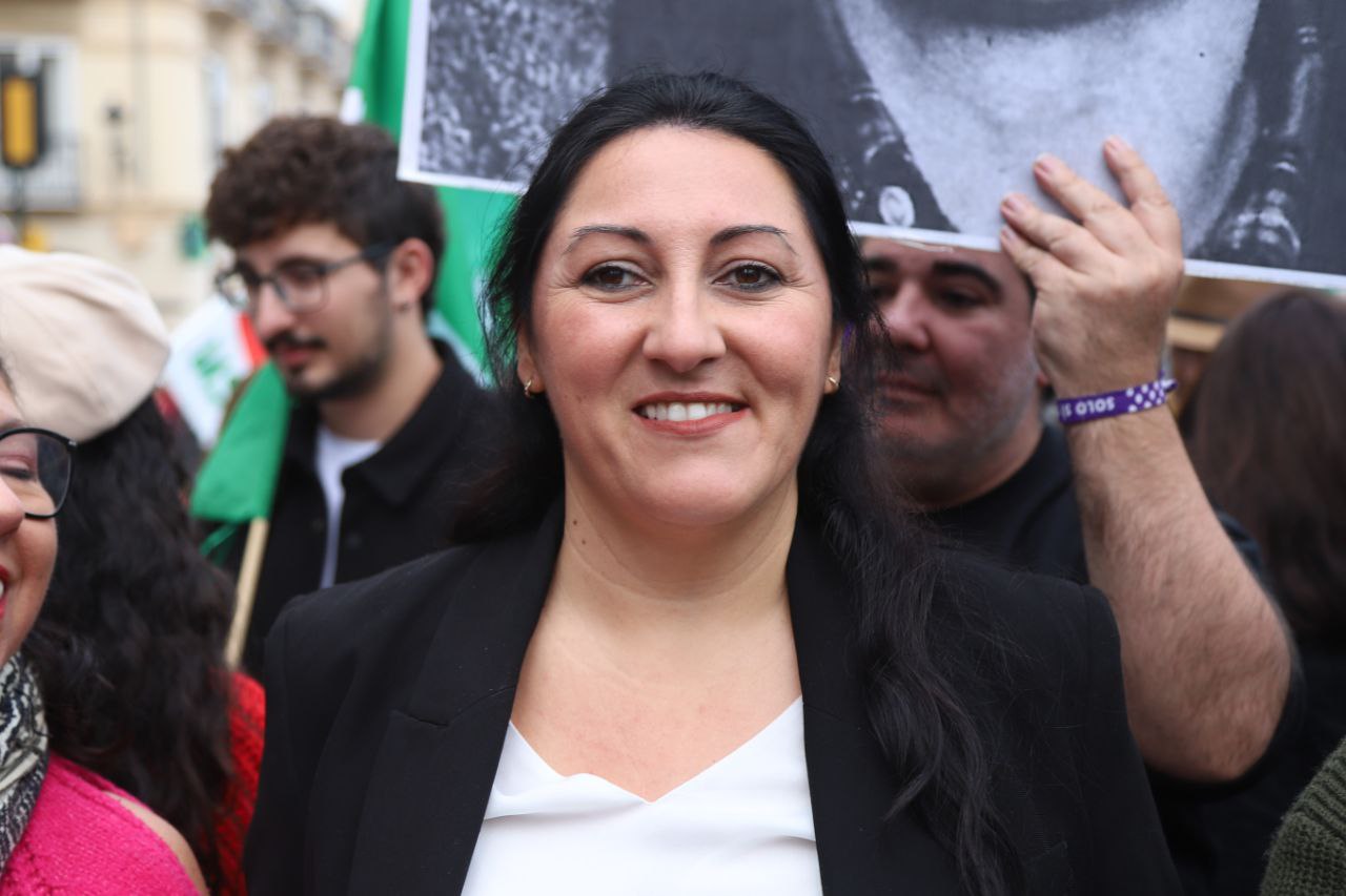 Alejandra Durán lleva al parlamento andaluz el caos en la venta de entrada de la Alhambra
