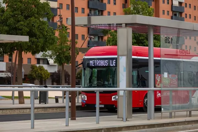 Dos Hermanas registra una subida del 93% en el uso de sus autobuses urbanos tras implantar su gratuidad