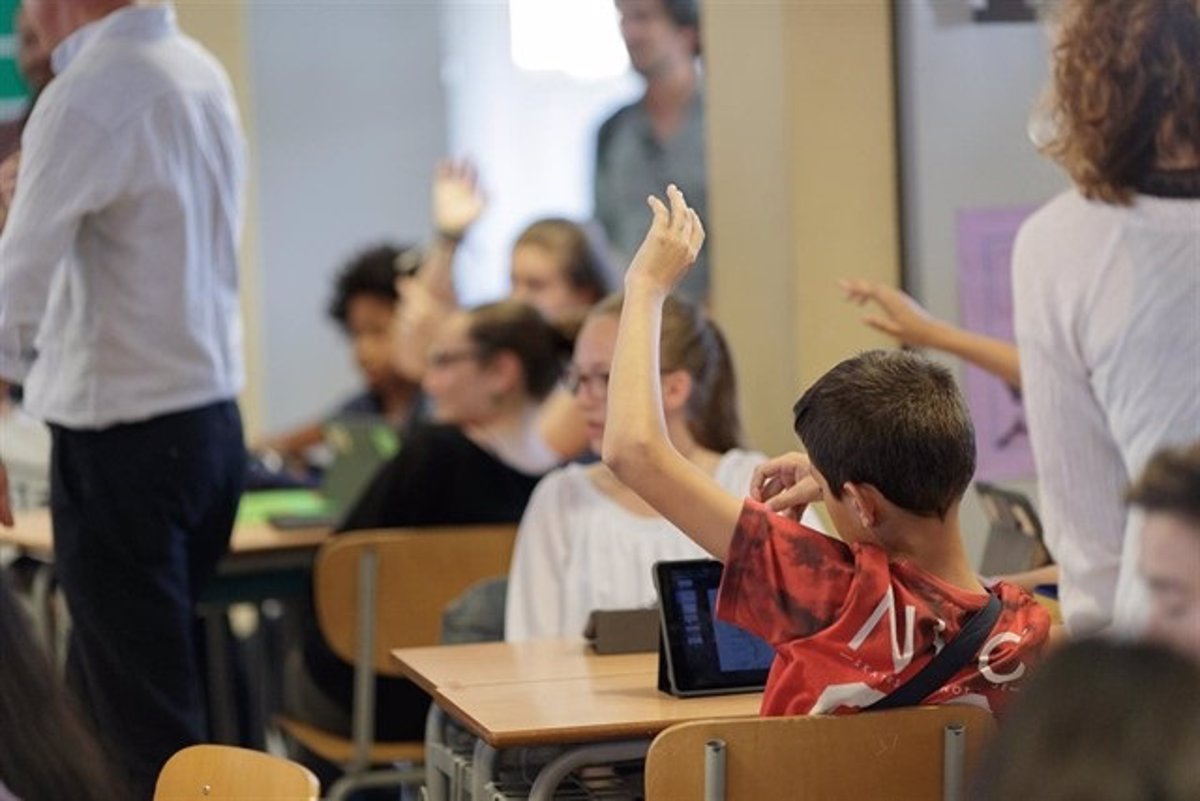 El PSOE afea que muchos centros educativos de Jaén «no estén acondicionados» contra el calor pese a existir una ley