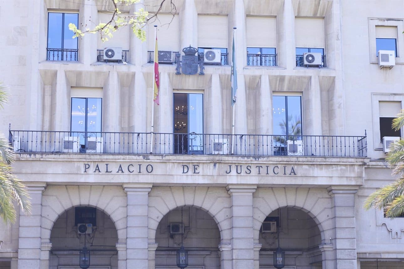 Condenado por levantar en Marchena una casa en suelo destinado a huertos familiares