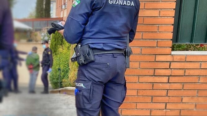 Fiscalía pide 25 años para el acusado de asesinar a su expareja en el garaje de su casa en Granada