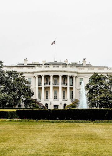 architectural photography of white house