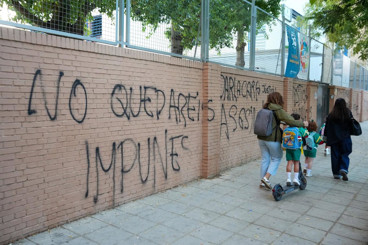 sevilla. fiscalía investiga la difusión en redes de imágenes de menores identificadas como acosadoras de sandra peña