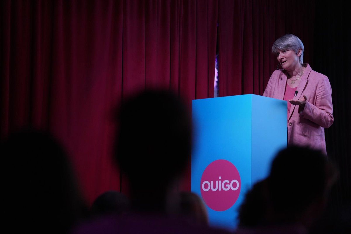 ouigo conectará barcelona y sevilla con un trayecto diario de alta velocidad a partir de diciembre
