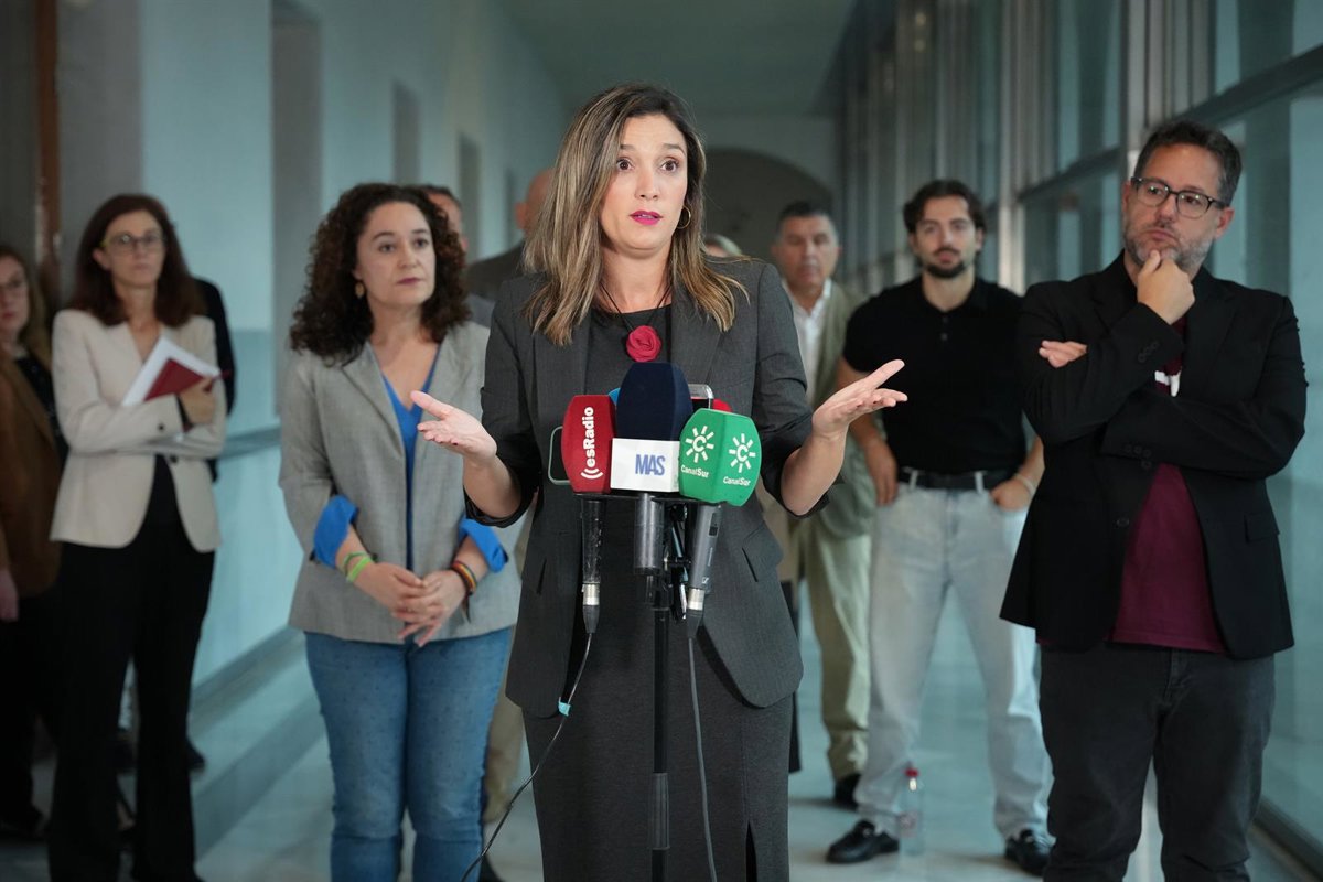 la izquierda insta al pp a a aceptar su comisión de investigación por cribados y no acude a la entrega del presupuesto