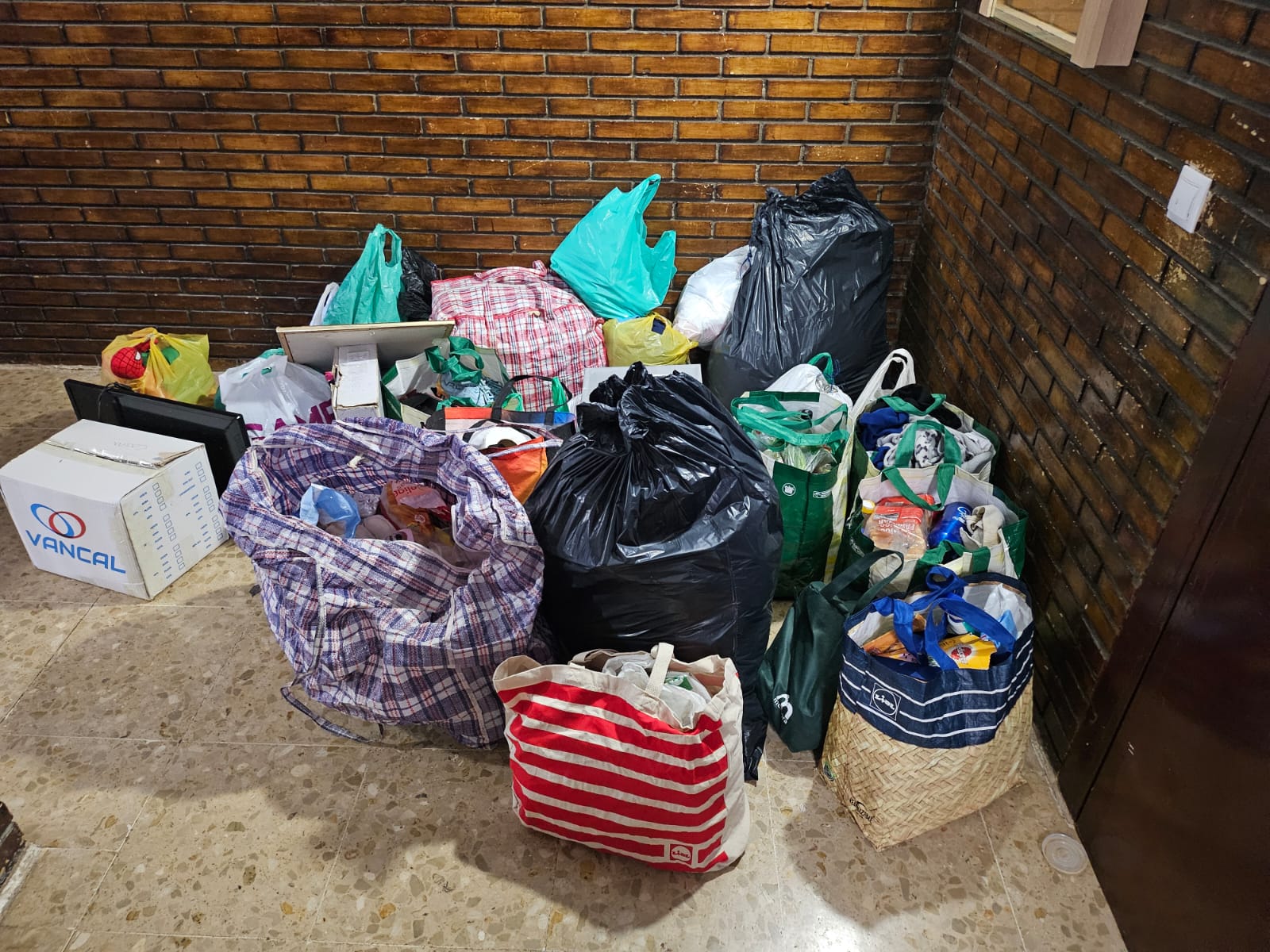 whatsapp image 2025 12 04 at 12.10.00 (4)