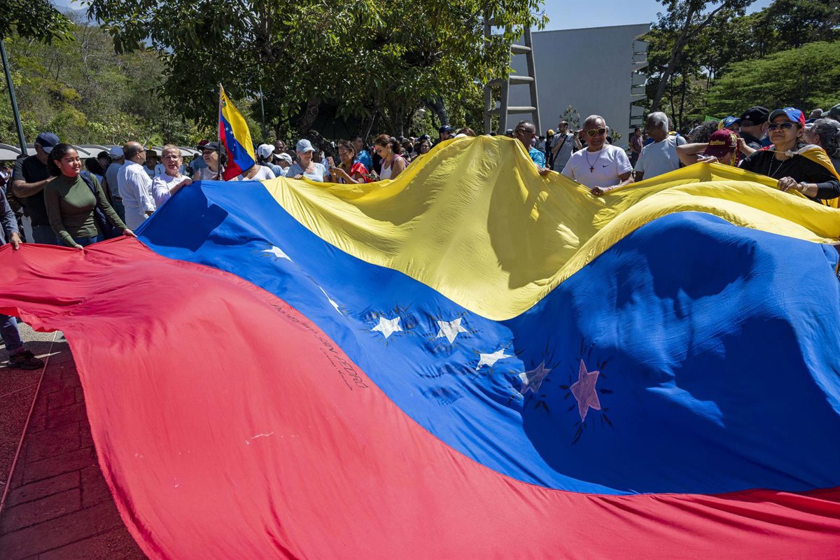 Venezuela firma un nuevo acuerdo petrolero con TotaEnergies, multinacional francesa