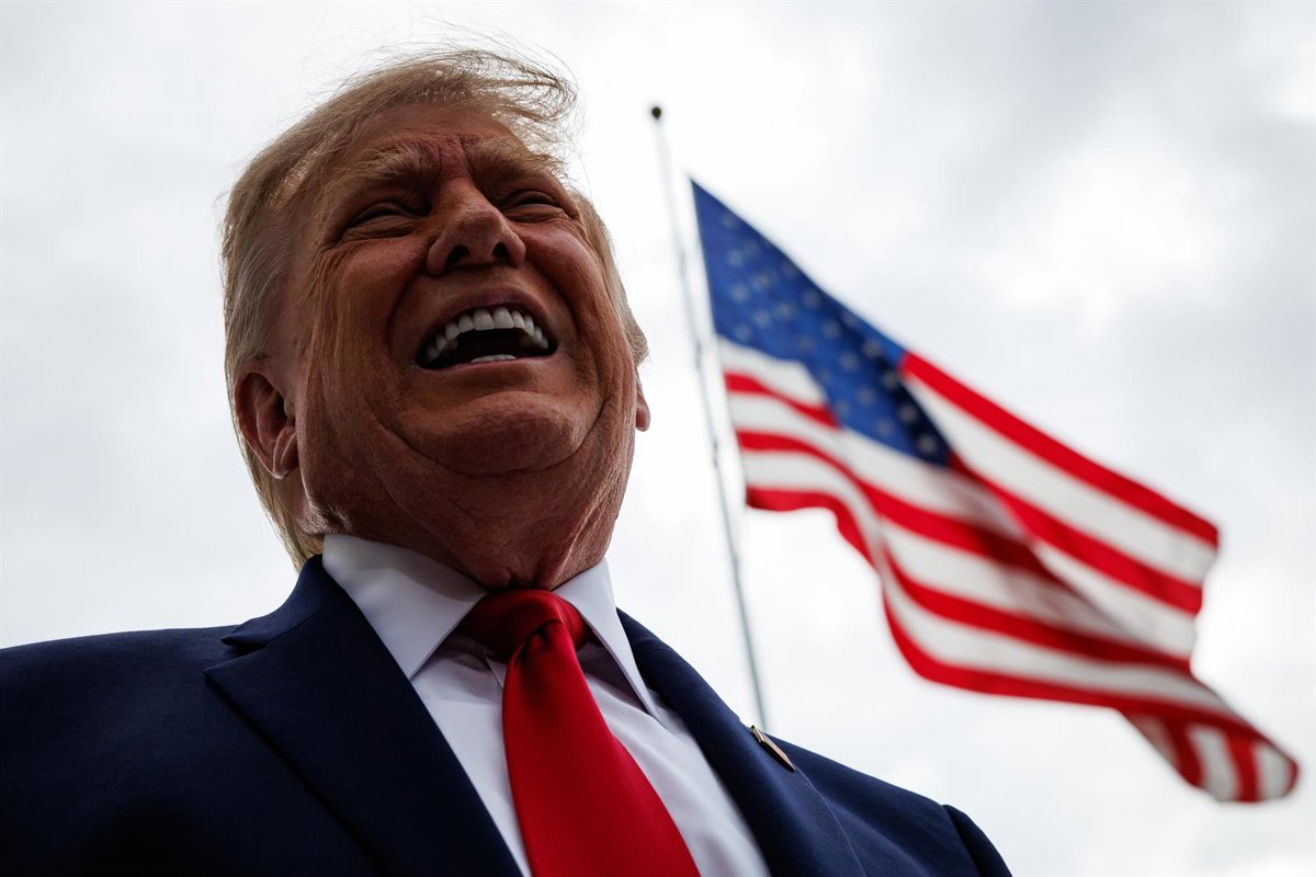 Trump rechaza la «inaceptable» propuesta de Irán para la reapertura del estrecho de Ormuz