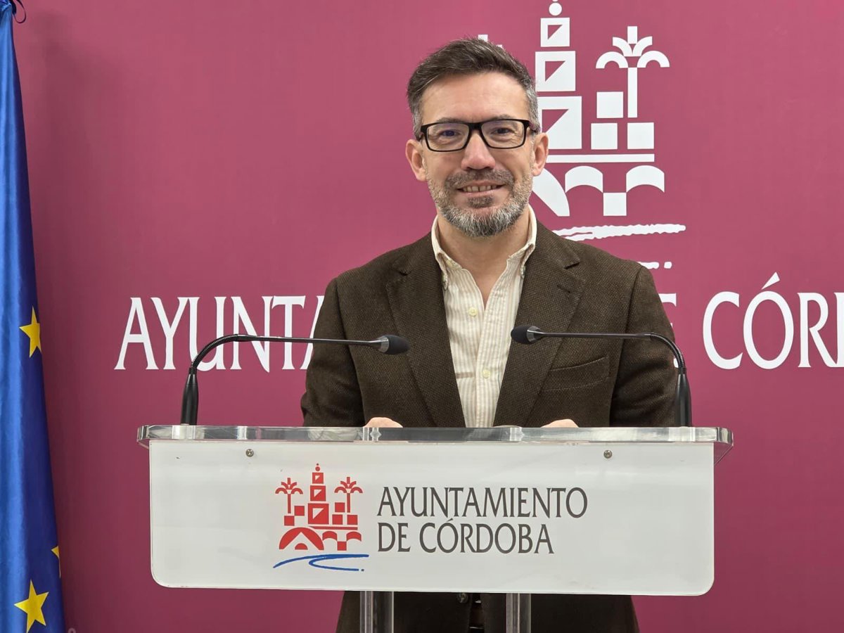 El candidato a las primarias del PSOE José Antonio Romero pide a la otra candidatura que se sume a su proyecto