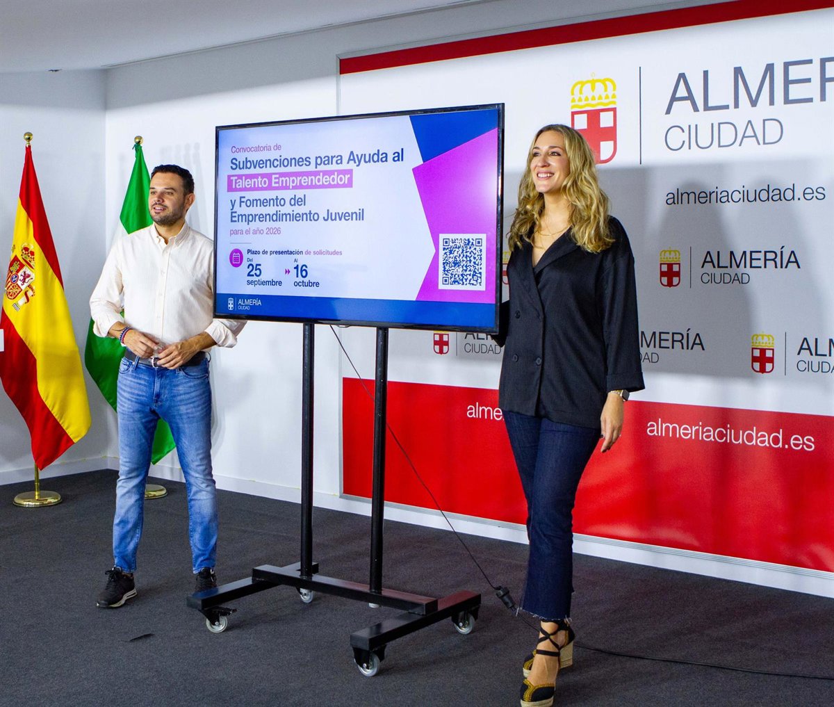 El Ayuntamiento de Almería lanza ayudas de hasta 5.000 euros para impulsar el emprendimiento juvenil