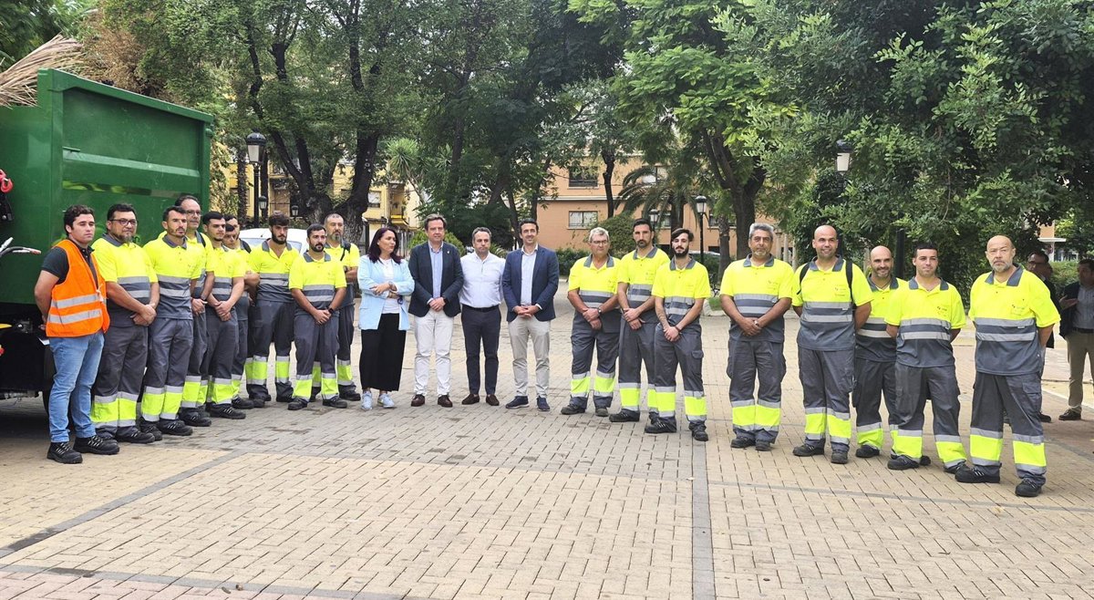 Lucena (Córdoba) pone en marcha el nuevo servicio de conservación integral de zonas verdes
