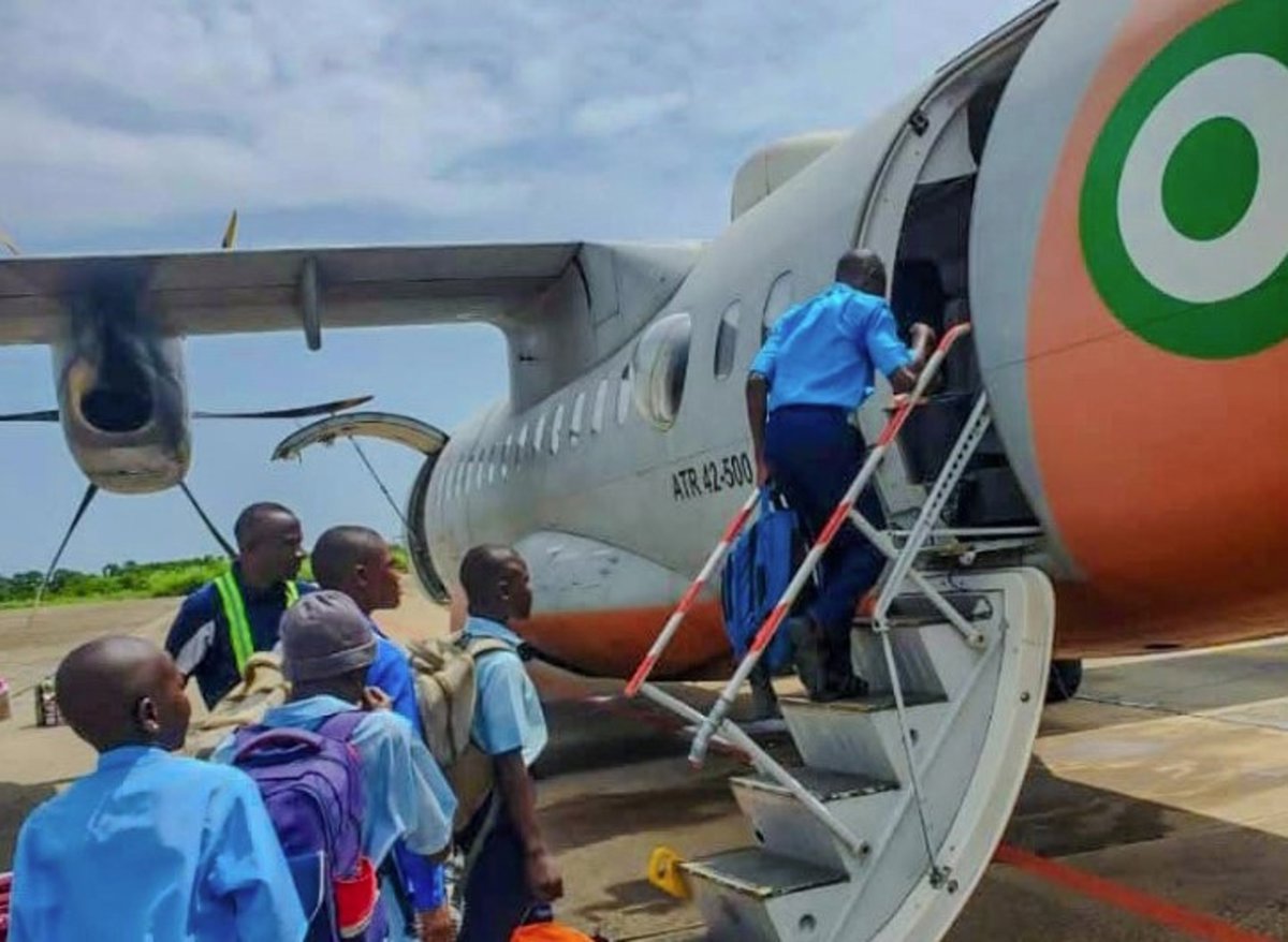 El Ejército de Nigeria cifra finalmente en 25 los muertos en el siniestro aéreo del lunes