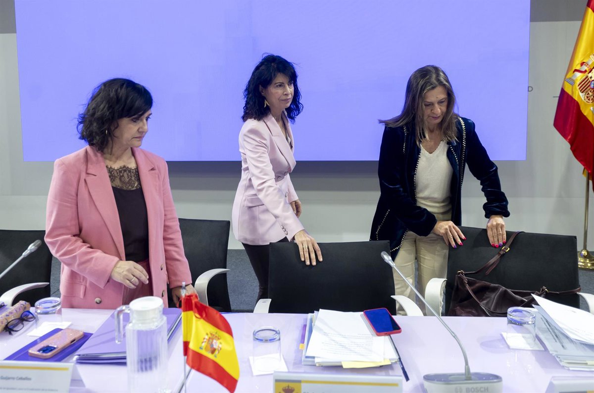 Talleres de risoterapia, raggaeton, hornazos o crochet ¿Deben financiarse con fondos para la violencia de género?