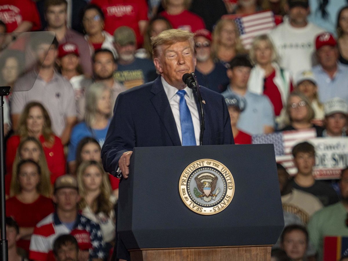 Trump describe como «una pérdida de tiempo» el alto el fuego pactado con Irán